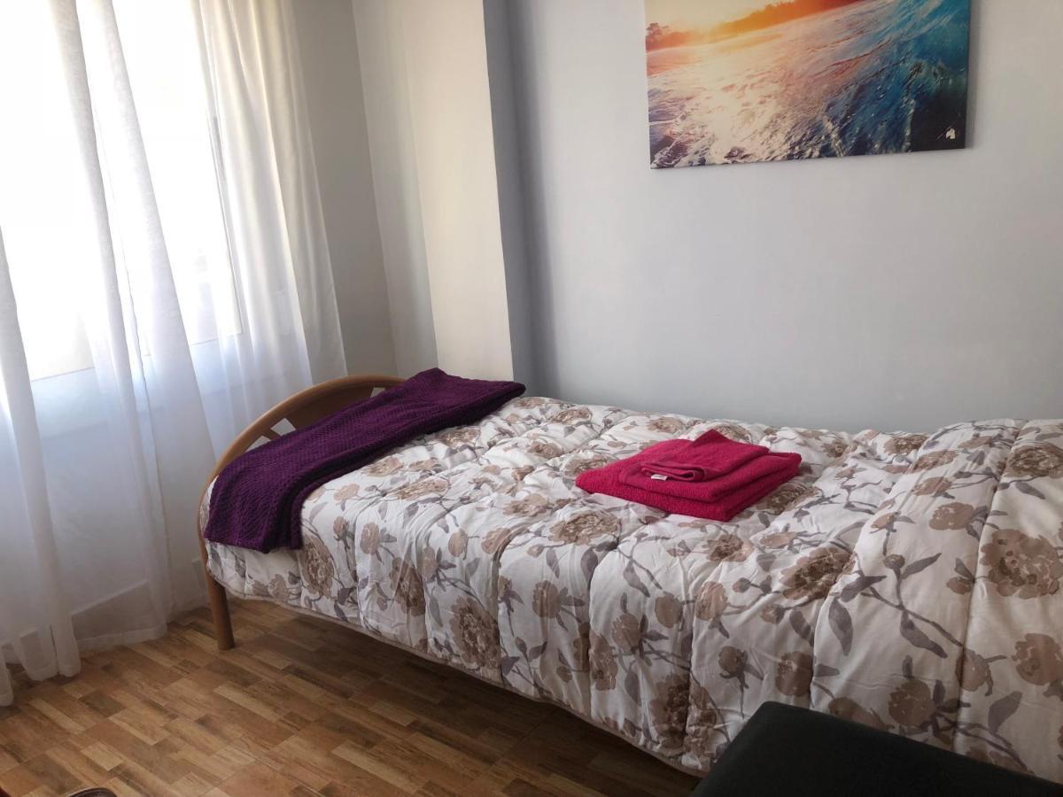 Alojamiento Centro San Anton Alicante Esterno foto